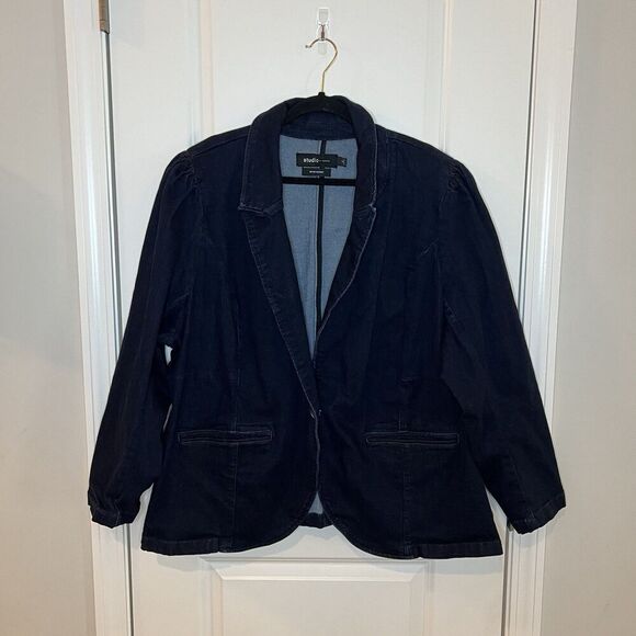 Studio By Torrid Women’s Jeans Jacket Sz 4 - Picture 1 of 5